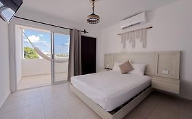 Rustic Hotel Isla Mujeres
